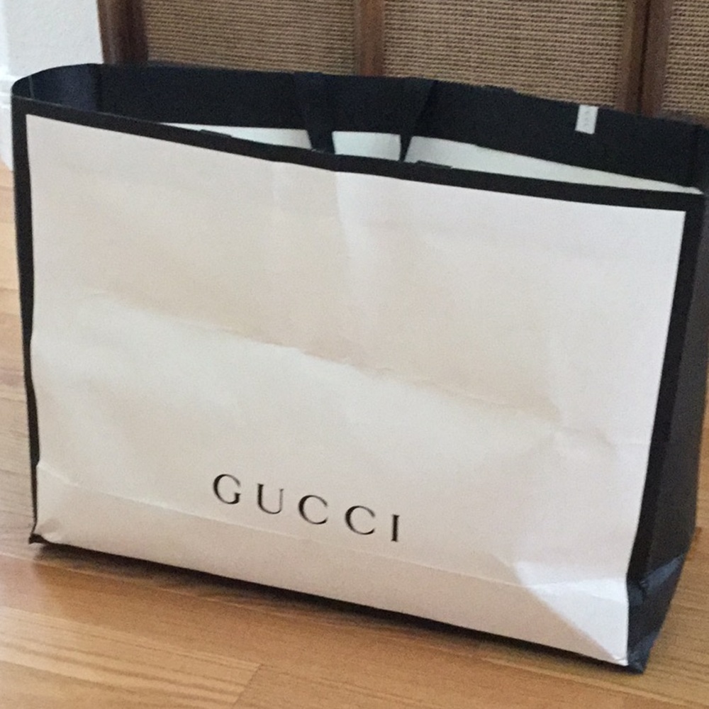 Empty Gucci Gif/shopping Bag